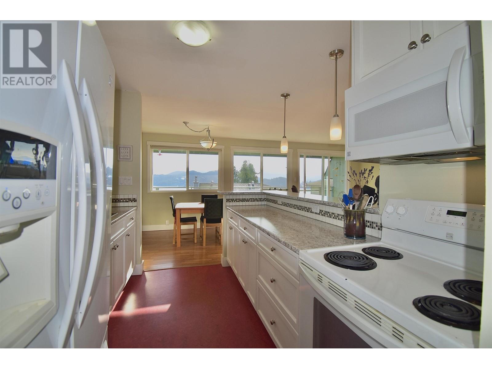 4 693 Corlett Road, Gibsons, British Columbia  V0N 1V9 - Photo 6 - R2865595