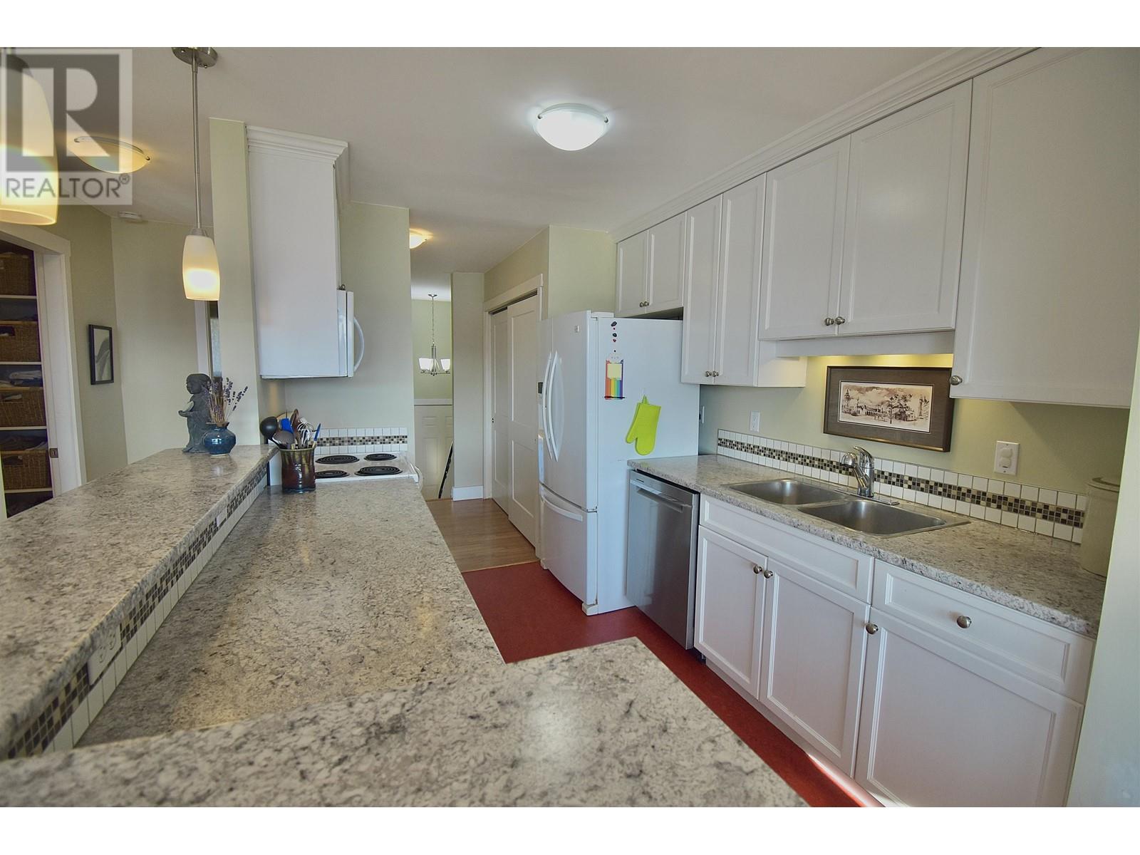 4 693 Corlett Road, Gibsons, British Columbia  V0N 1V9 - Photo 7 - R2865595
