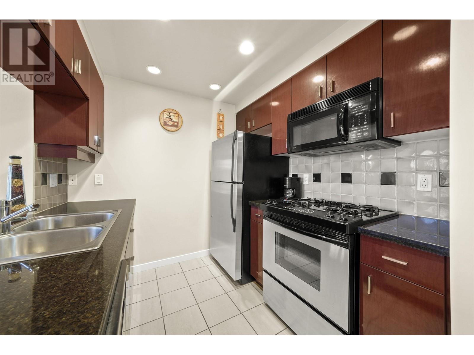 3802 1033 Marinaside Crescent, Vancouver, British Columbia  V6Z 3A3 - Photo 11 - R2865601