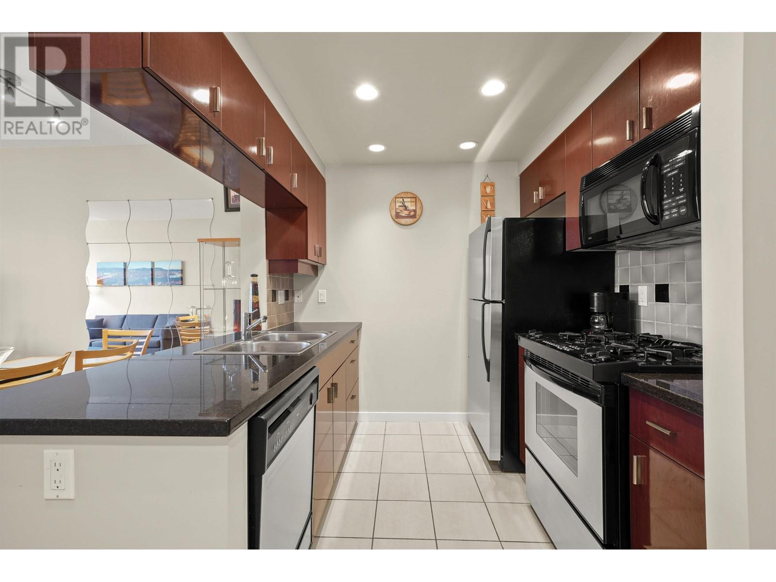 3802 1033 Marinaside Crescent, Vancouver, British Columbia  V6Z 3A3 - Photo 12 - R2865601