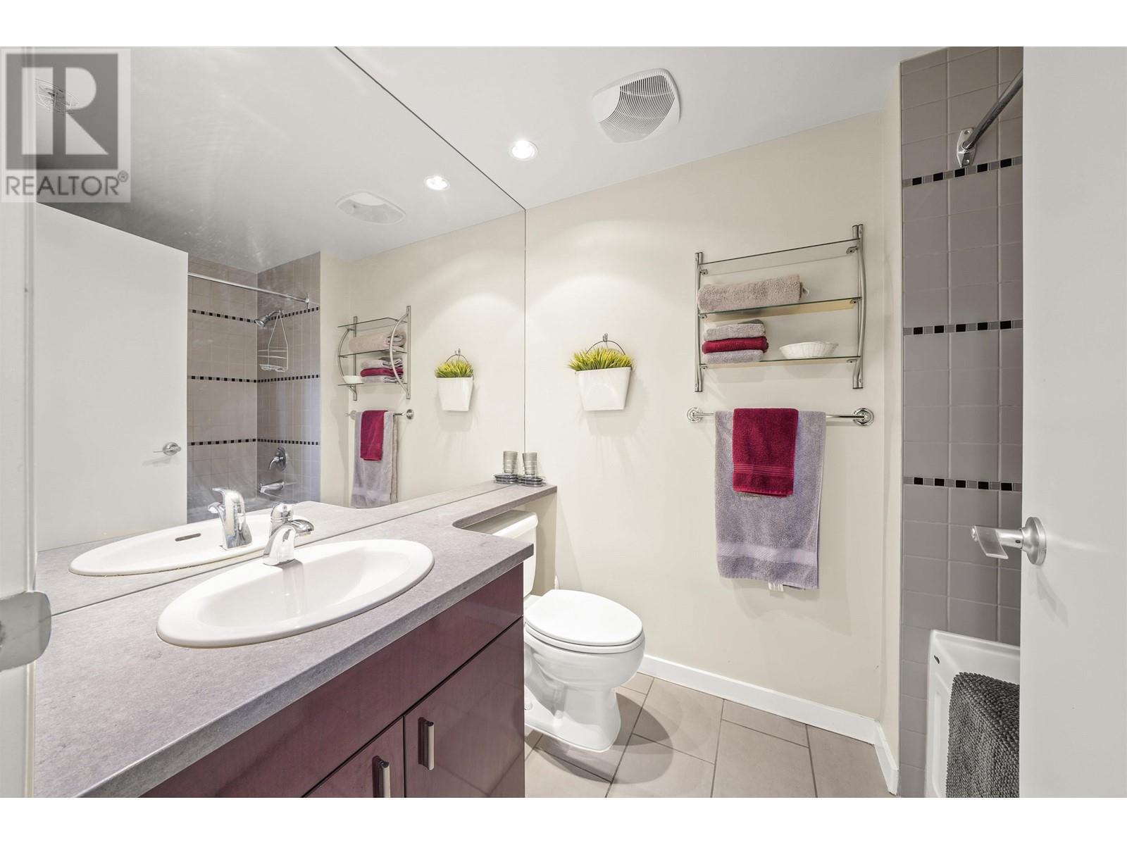 3802 1033 Marinaside Crescent, Vancouver, British Columbia  V6Z 3A3 - Photo 16 - R2865601