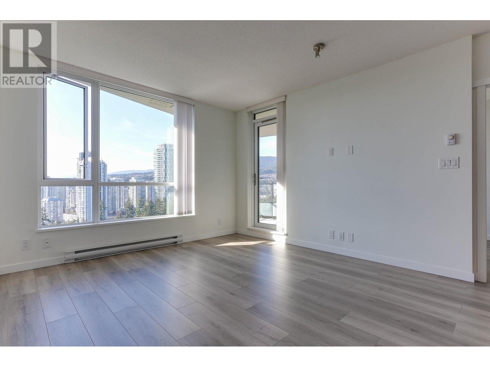 2205 3096 Windsor Gate, Coquitlam, British Columbia  V3B 0P4 - Photo 5 - R2865634