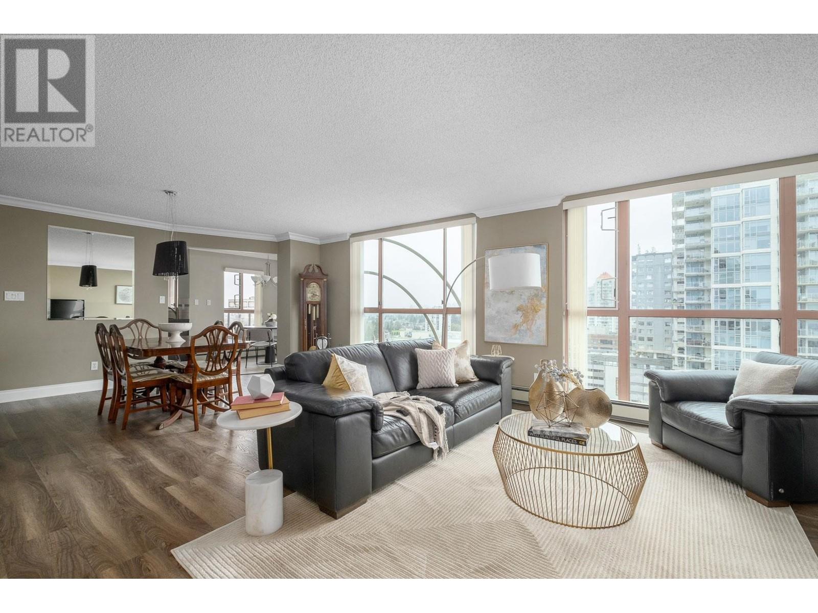 1504 612 Fifth Avenue, New Westminster, British Columbia  V3M 1X5 - Photo 2 - R2865662