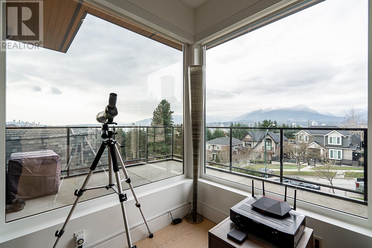 3586 Mcgill Street, Vancouver, British Columbia  V5K 1J1 - Photo 12 - R2865628