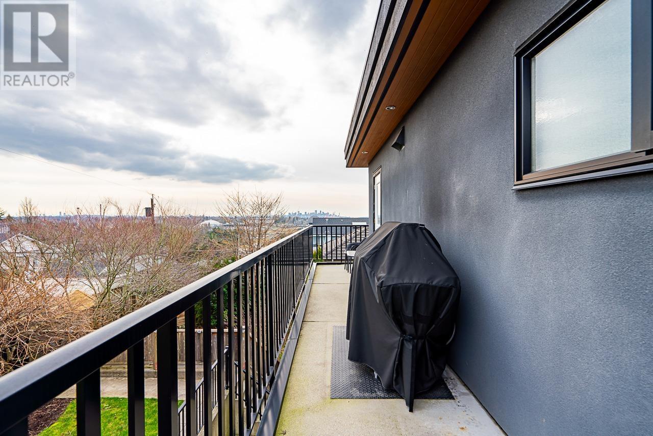 3586 Mcgill Street, Vancouver, British Columbia  V5K 1J1 - Photo 16 - R2865628