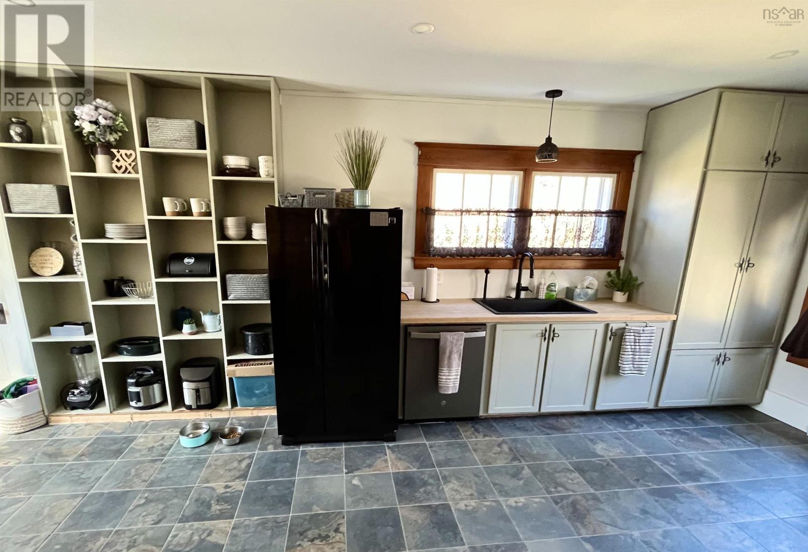 3778 Highway 3, Brooklyn, Nova Scotia  B0J 1H0 - Photo 11 - 202406014