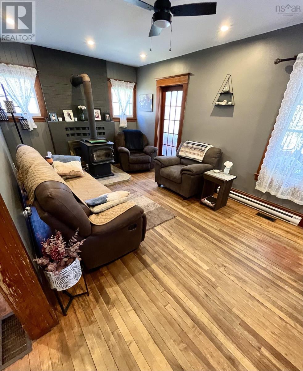 3778 Highway 3, Brooklyn, Nova Scotia  B0J 1H0 - Photo 17 - 202406014