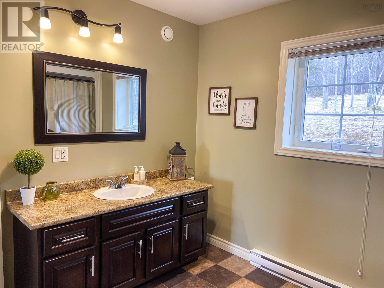 20 Hilltop Lane, Inverness, Nova Scotia  B0E 1N0 - Photo 16 - 202406016