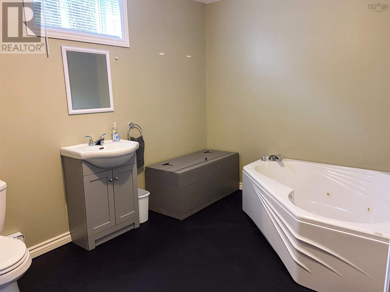 20 Hilltop Lane, Inverness, Nova Scotia  B0E 1N0 - Photo 22 - 202406016