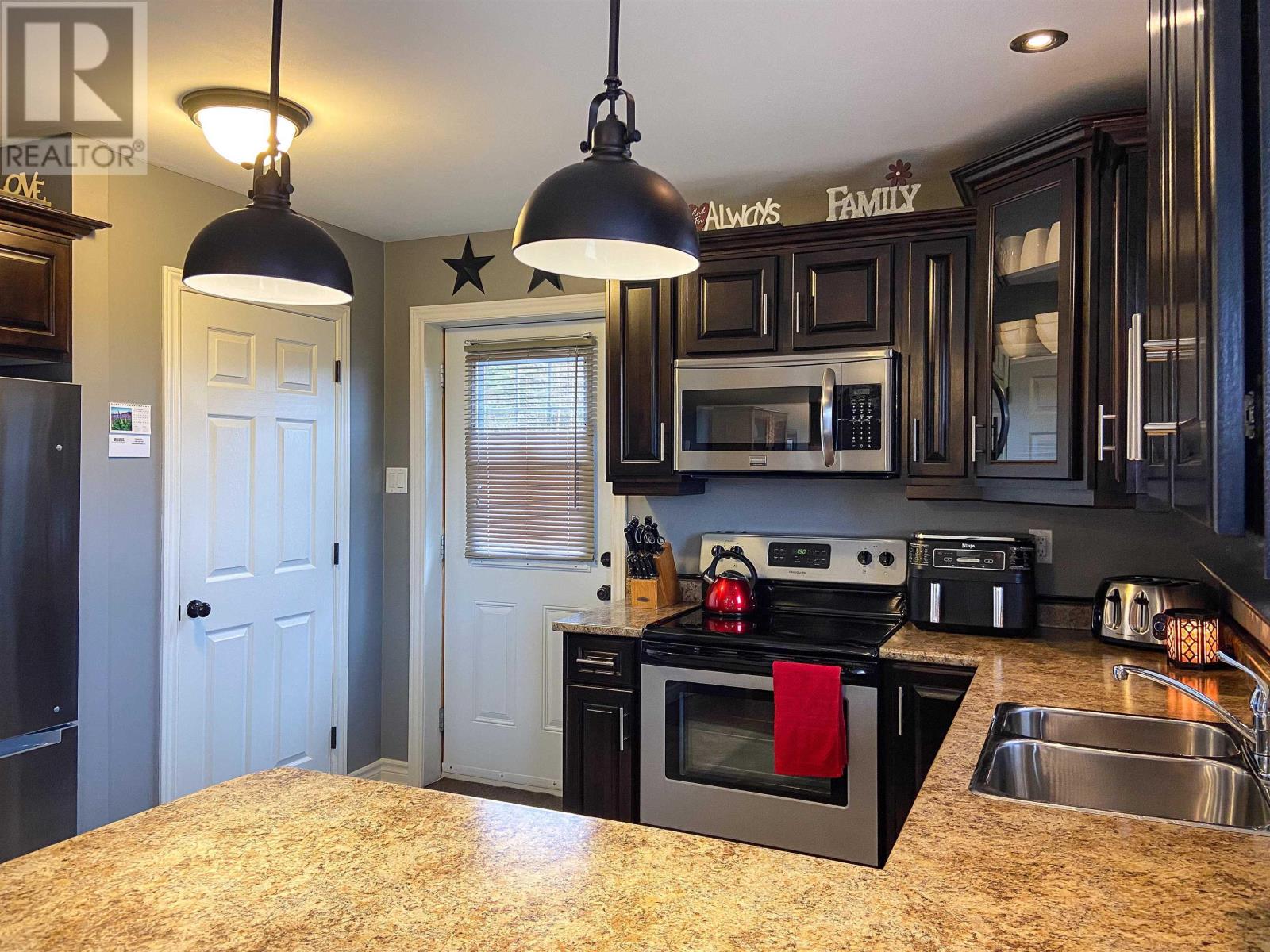 20 Hilltop Lane, Inverness, Nova Scotia  B0E 1N0 - Photo 5 - 202406016