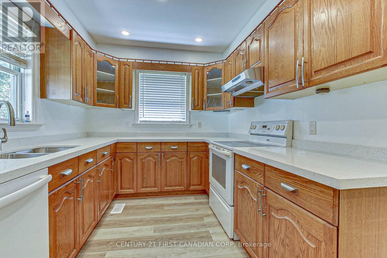 24 Barker St, London, Ontario  N5Y 1X6 - Photo 12 - X8198480