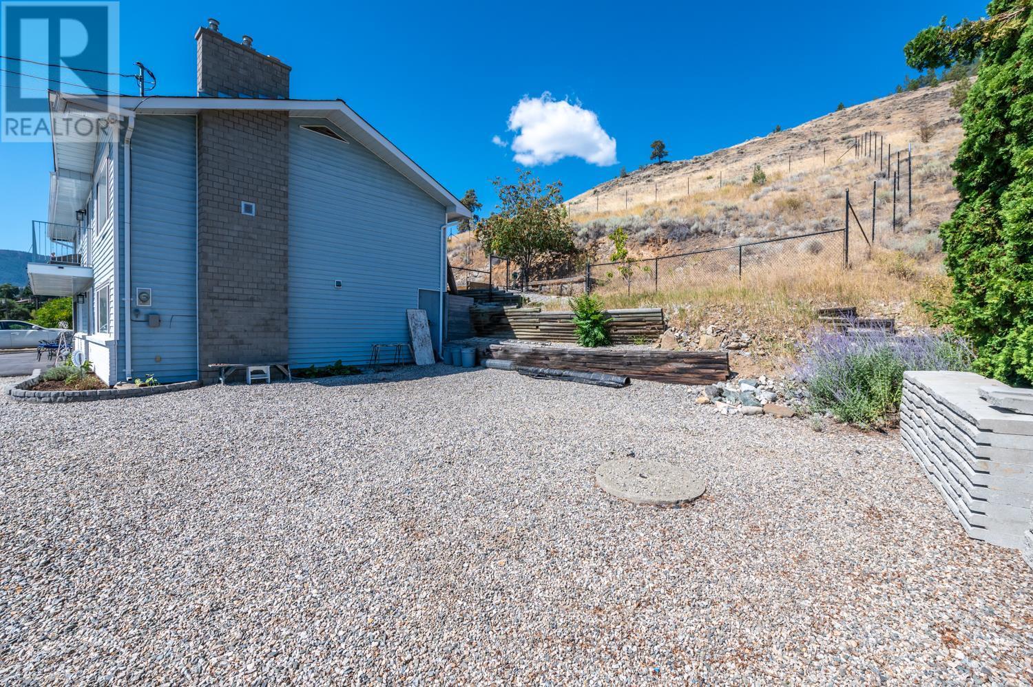 3218 West Bench Drive, Penticton, British Columbia  V2A 8Z8 - Photo 37 - 10308715