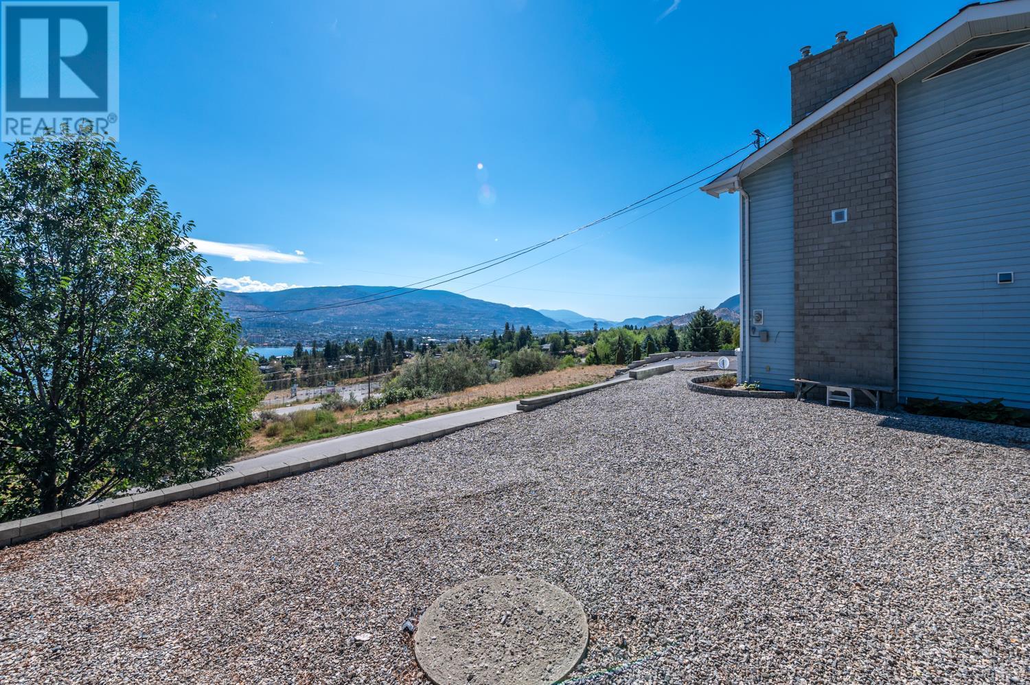 3218 West Bench Drive, Penticton, British Columbia  V2A 8Z8 - Photo 35 - 10308715