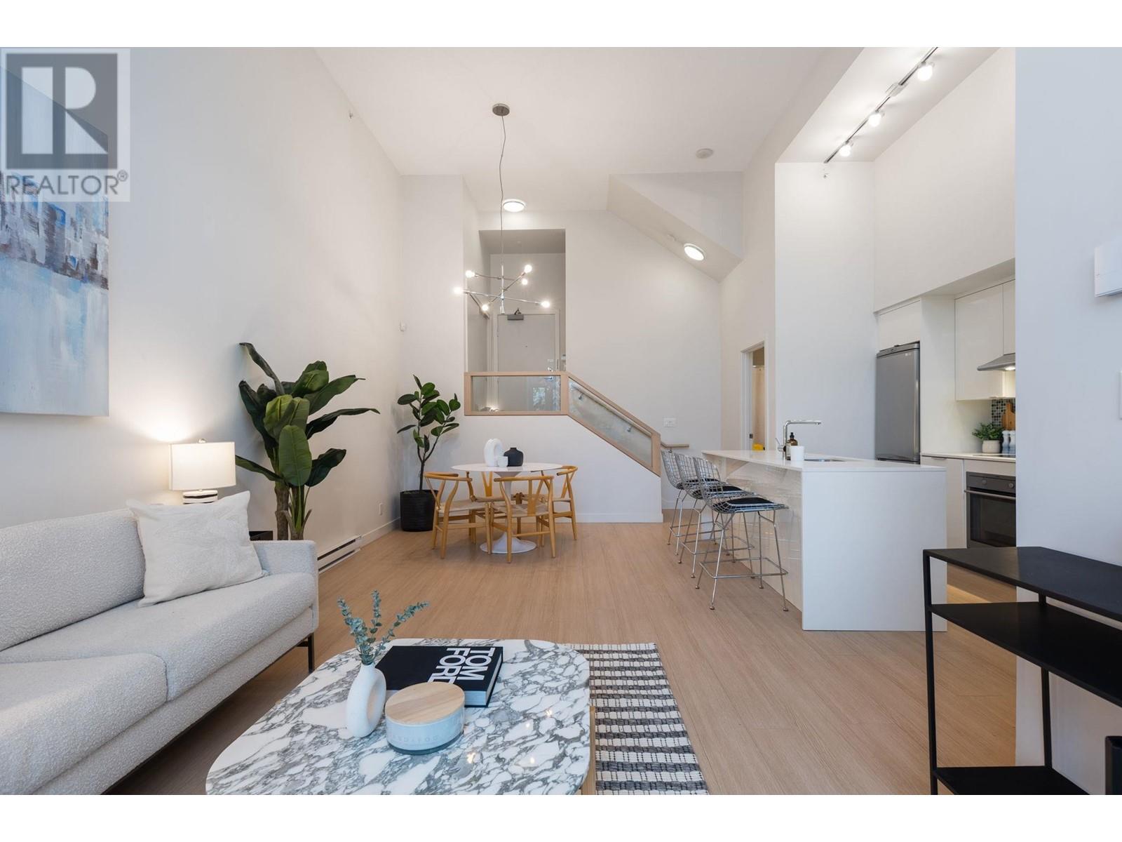 410 E 11th Avenue, Vancouver, British Columbia  V5T 0C7 - Photo 6 - R2865681