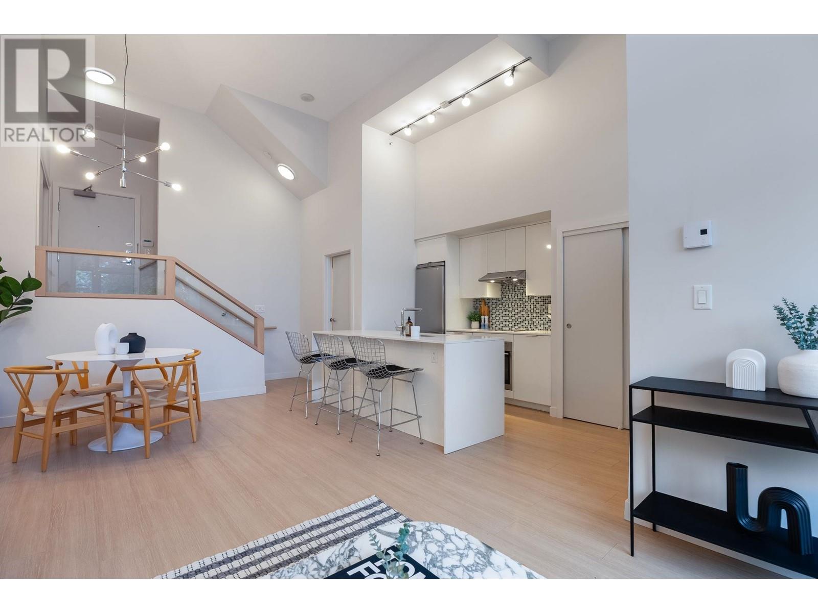 410 E 11th Avenue, Vancouver, British Columbia  V5T 0C7 - Photo 12 - R2865681