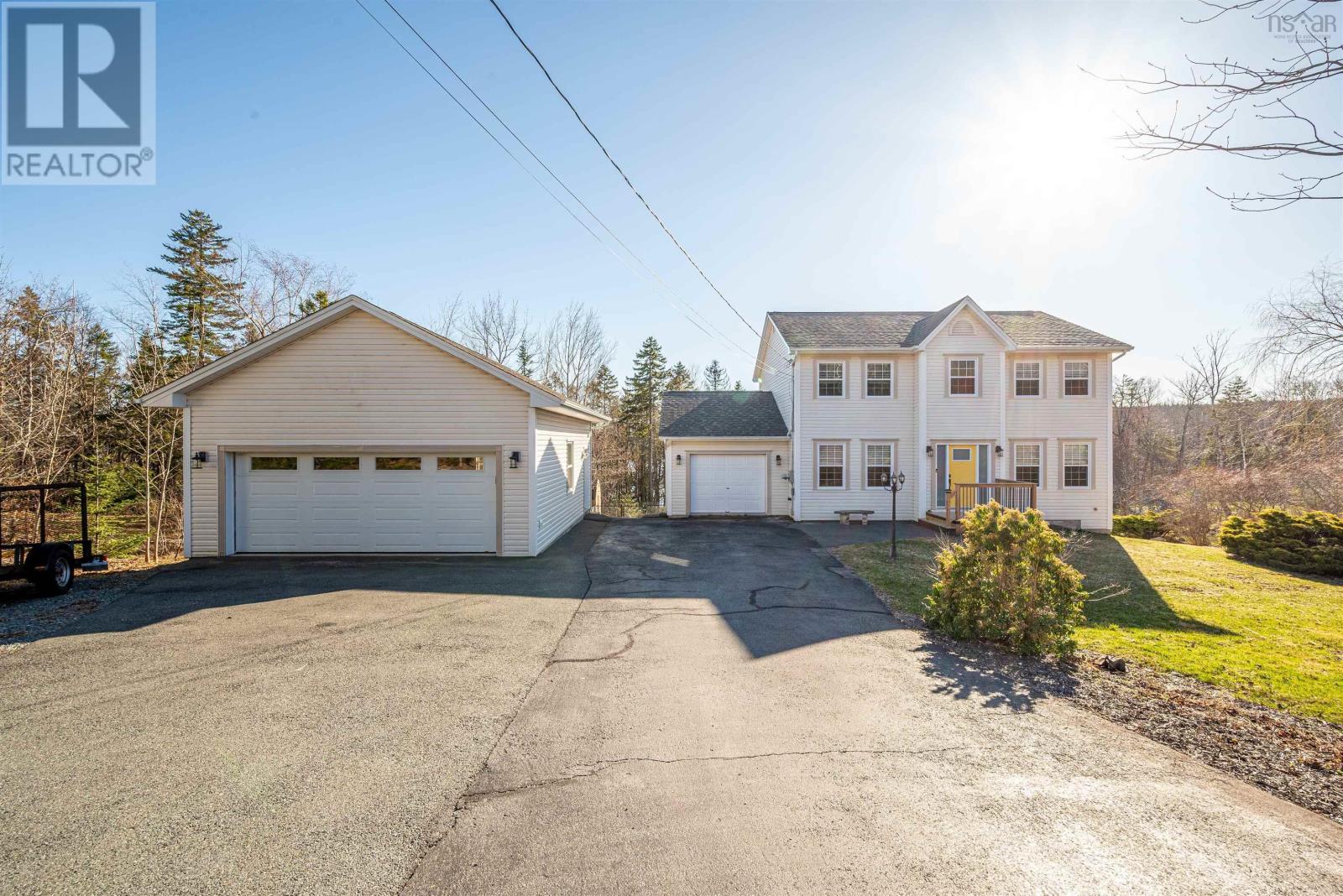 121 Joan Drive, Beaver Bank, Nova Scotia  B4E 3J1 - Photo 1 - 202406017