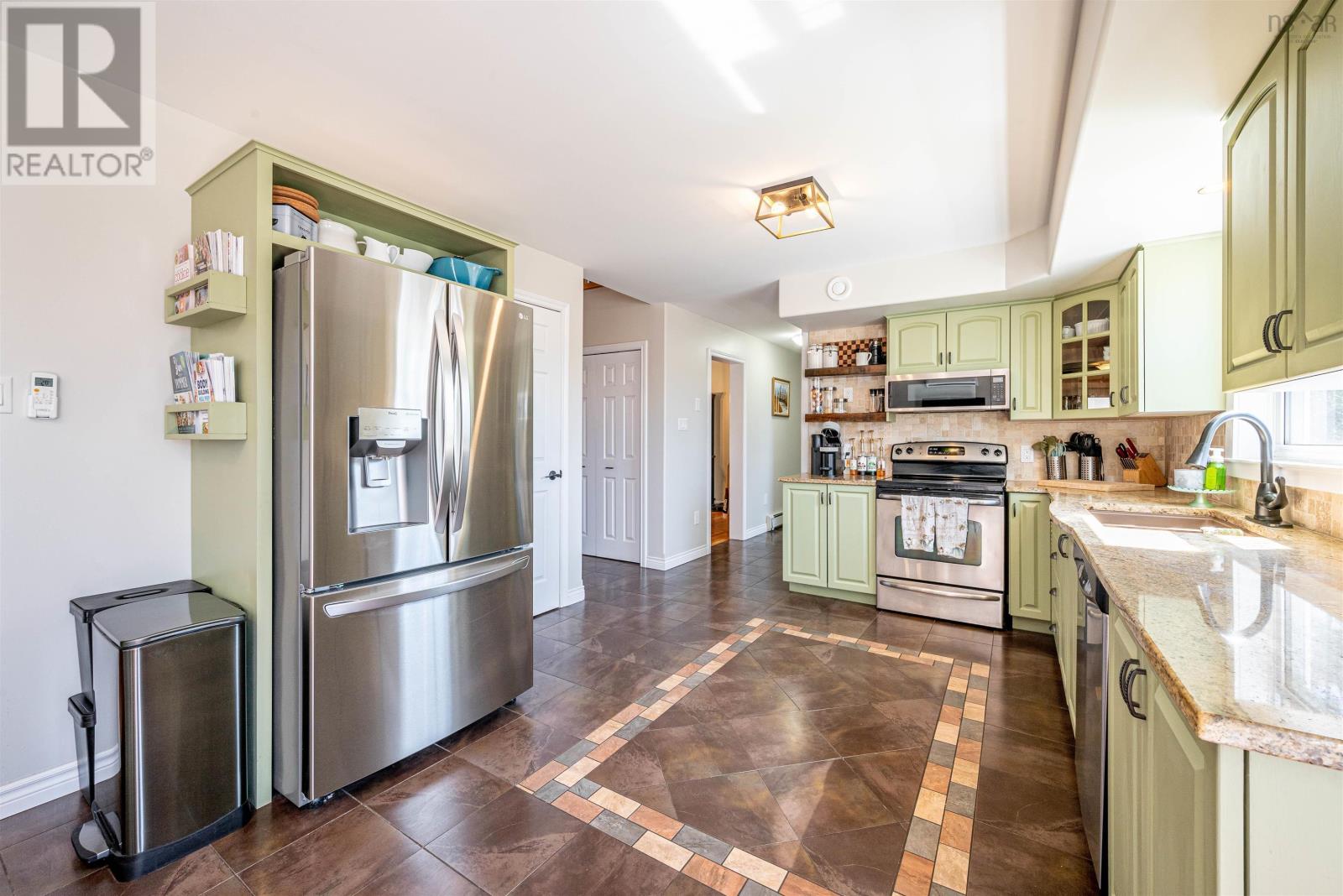 121 Joan Drive, Beaver Bank, Nova Scotia  B4E 3J1 - Photo 10 - 202406017