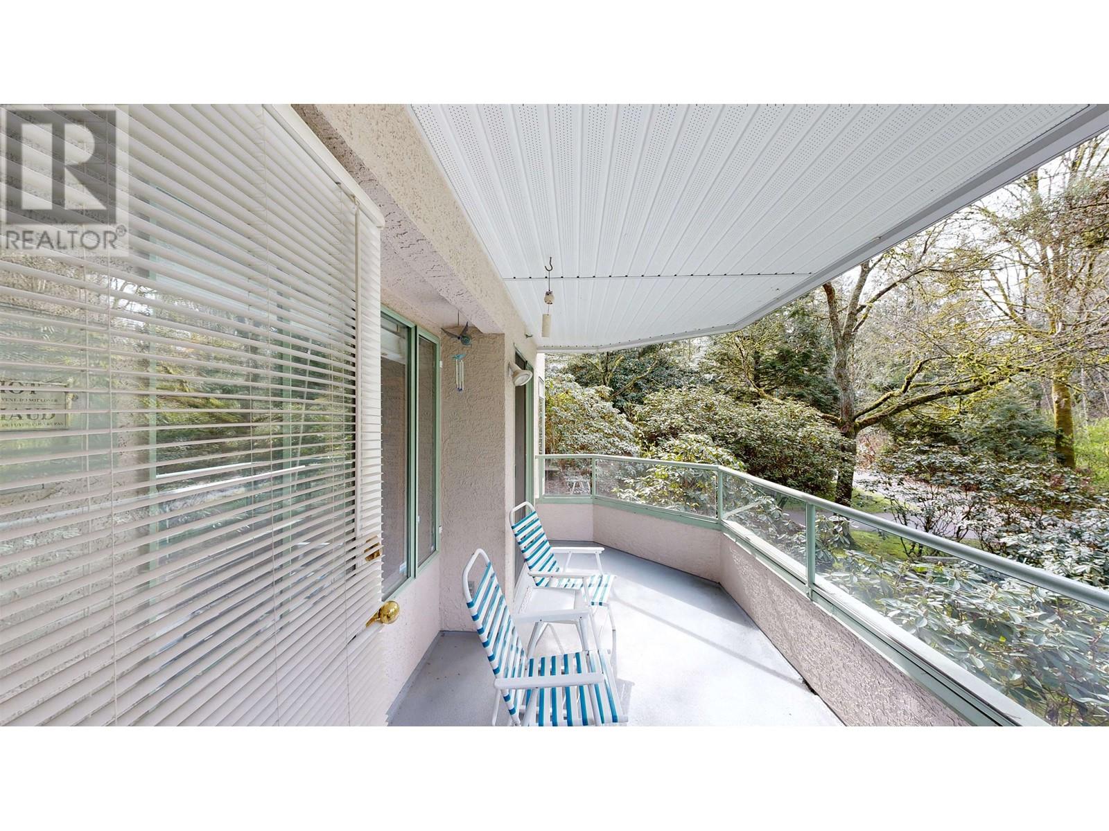 204 6737 Station Hill Court, Burnaby, British Columbia  V3N 4V2 - Photo 9 - R2864521