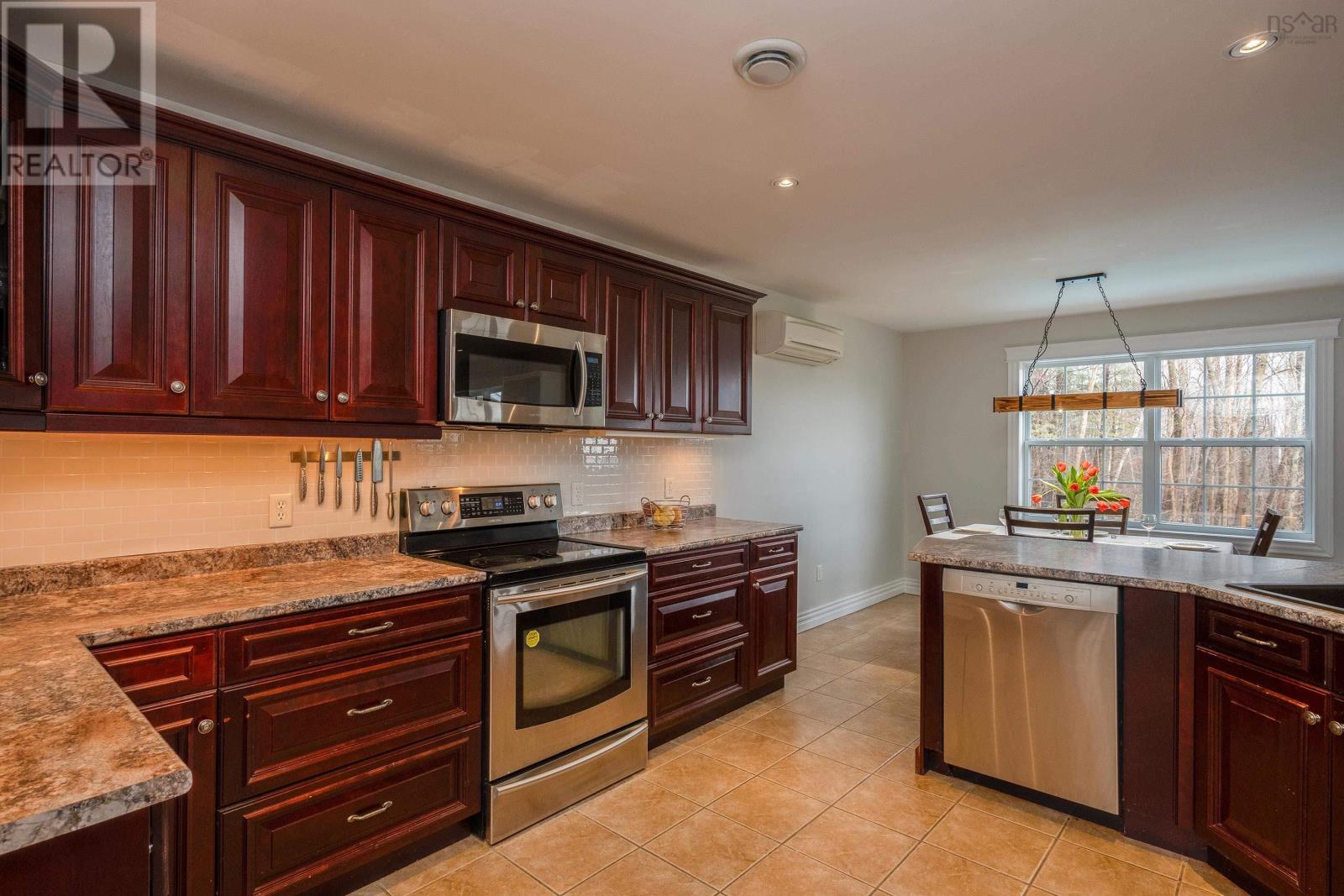 168 Orchard Street, Berwick, Nova Scotia  B0P 1E0 - Photo 10 - 202406021