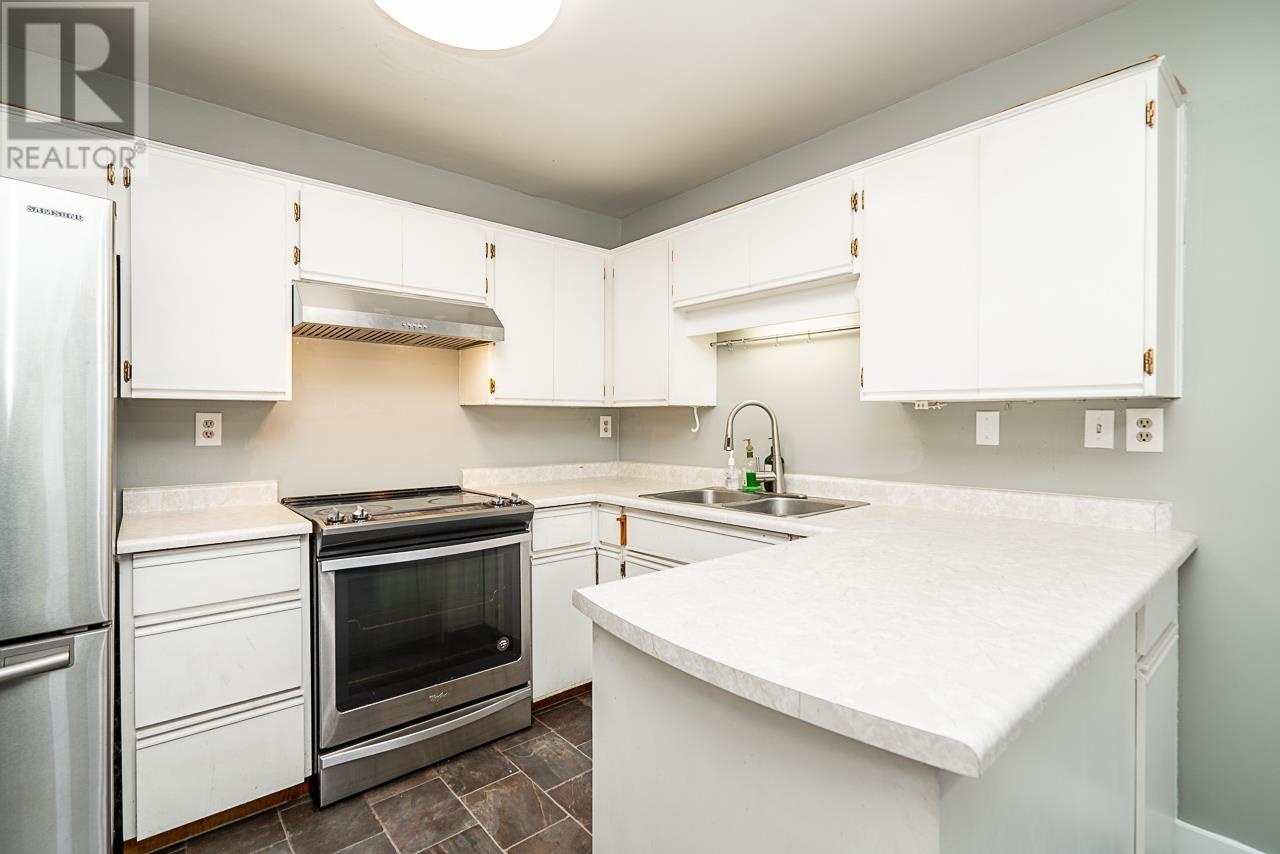 18 1318 Brunette Avenue, Coquitlam, British Columbia  V3K 6R1 - Photo 9 - R2865623