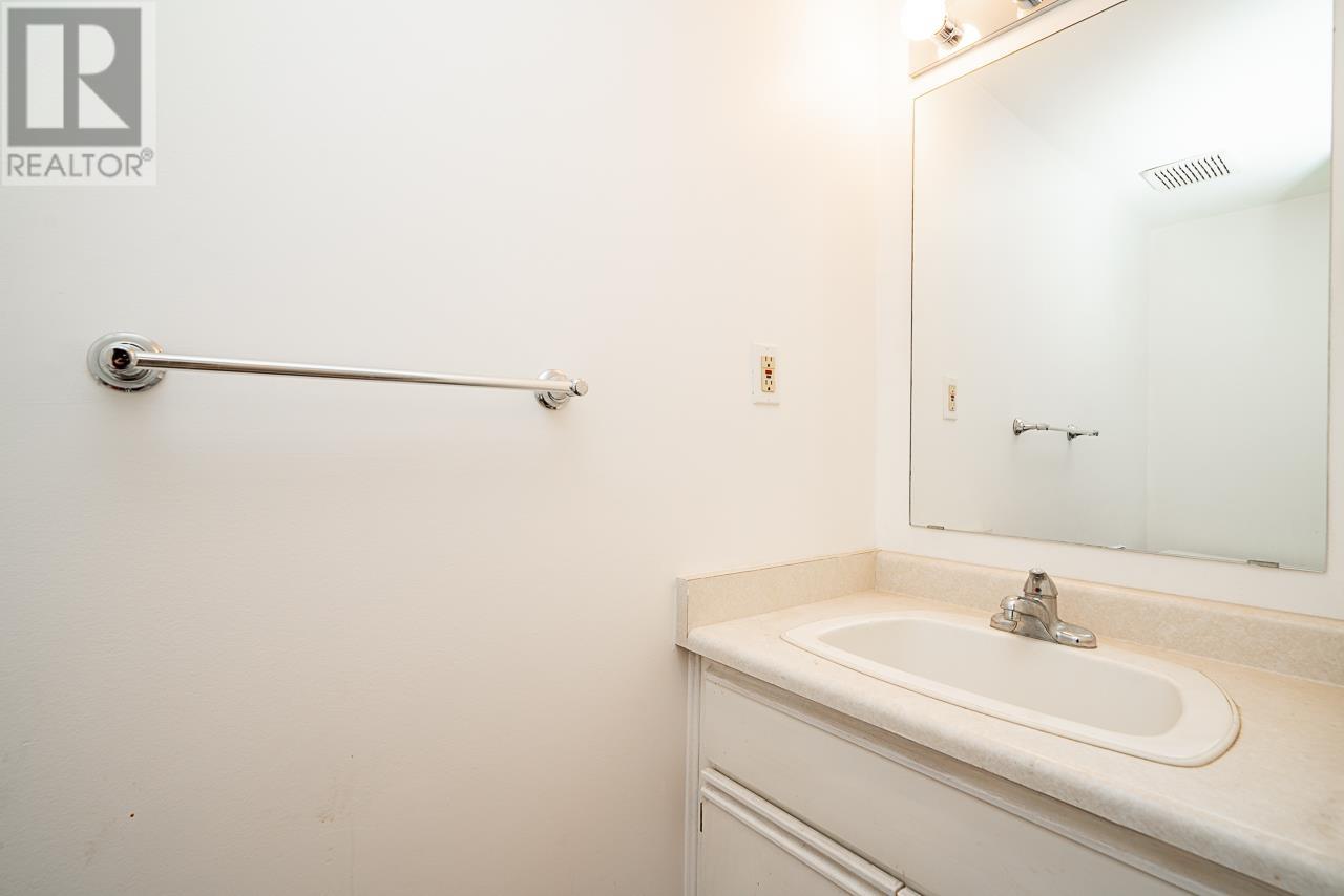 18 1318 Brunette Avenue, Coquitlam, British Columbia  V3K 6R1 - Photo 25 - R2865623