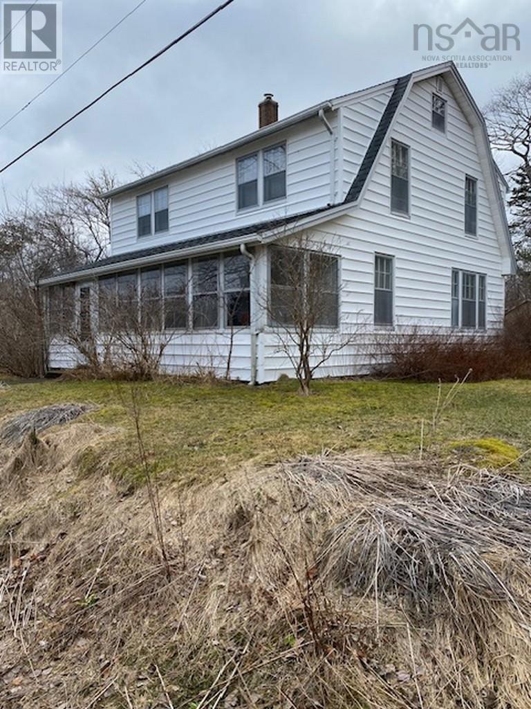 18 Station Road, Hubbards, Nova Scotia  B0J 1T0 - Photo 3 - 202405805