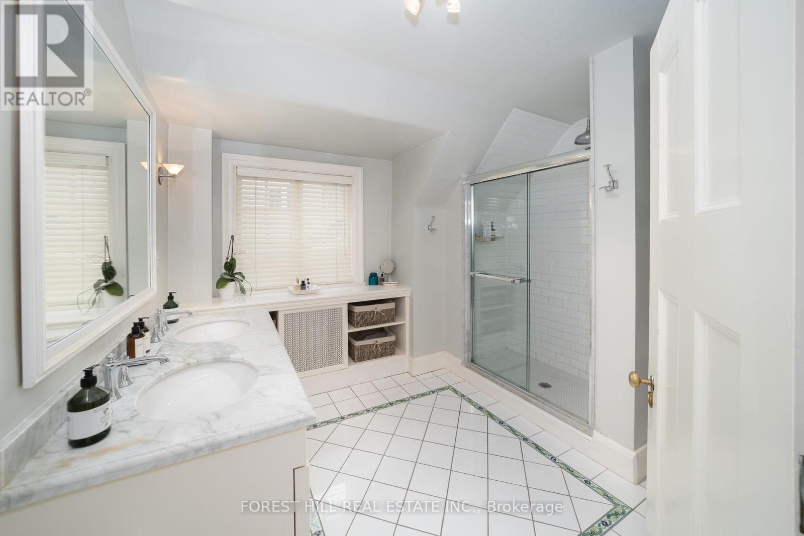 77 Forest Hill Rd, Toronto, Ontario  M4V 2L6 - Photo 23 - C8199472