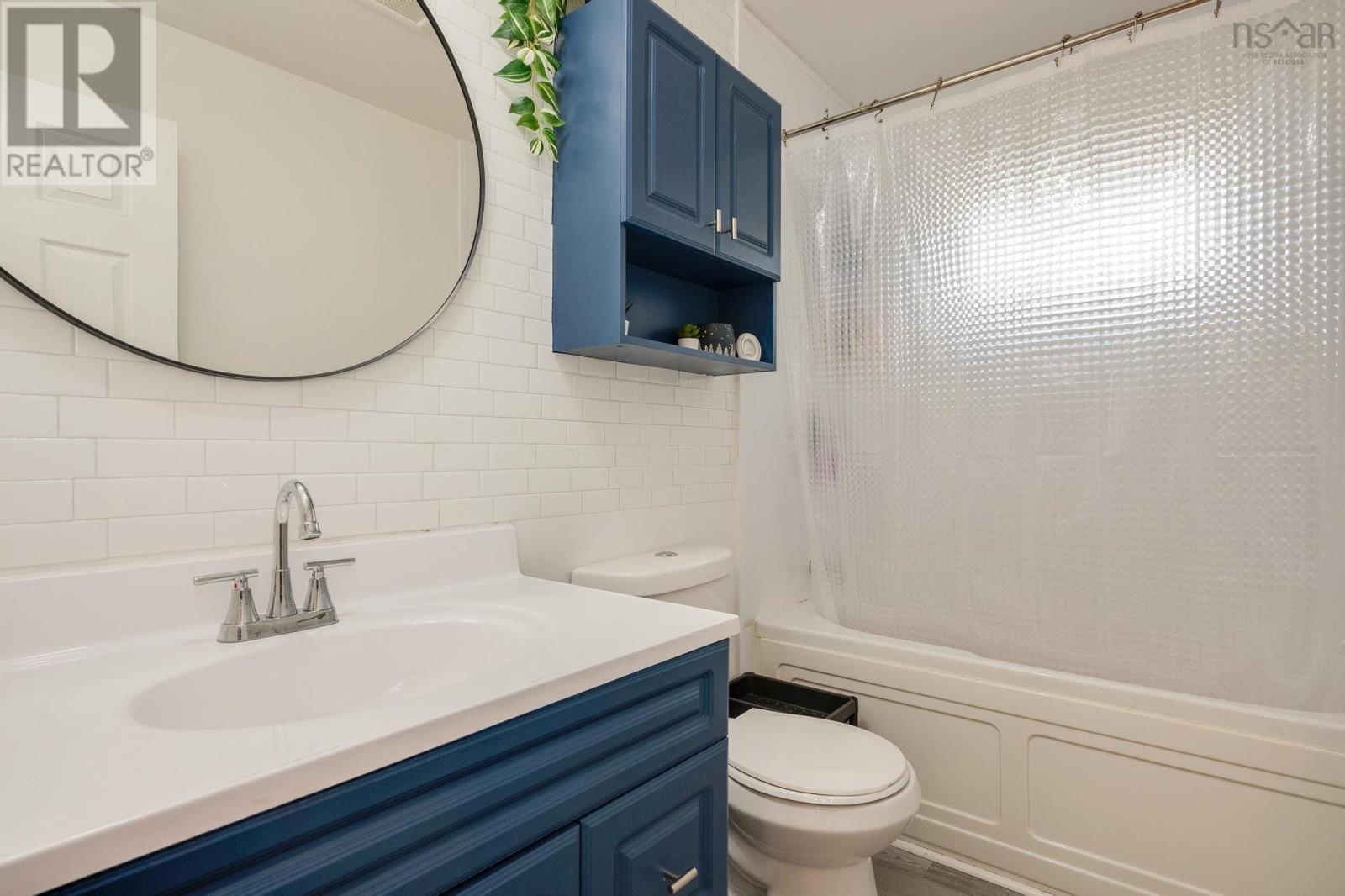 5 Ronda Drive, Porters Lake, Nova Scotia  B3E 1G8 - Photo 14 - 202406045