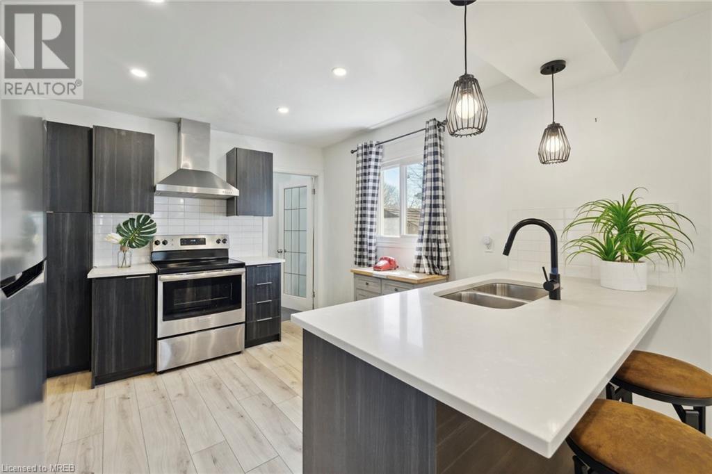 4566 Sixth Avenue, Niagara Falls, Ontario  L2E 4T3 - Photo 12 - 40565111