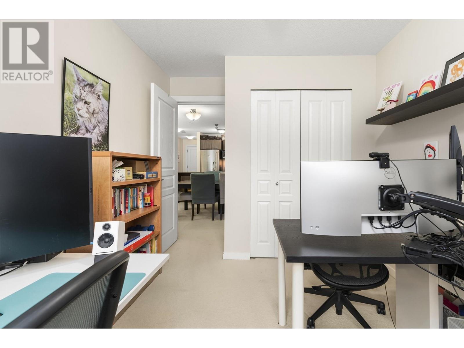 313 4768 Brentwood Drive, Burnaby, British Columbia  V5C 0C7 - Photo 9 - R2865738