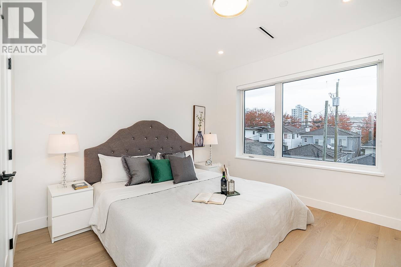 3564 Triumph Street, Vancouver, British Columbia  V5K 1V1 - Photo 12 - R2865746