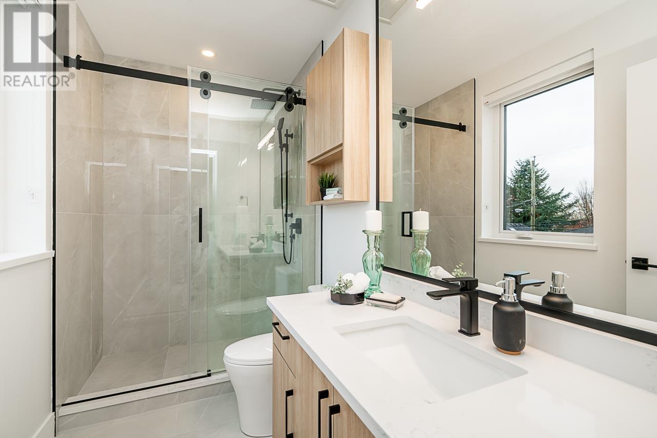 3564 Triumph Street, Vancouver, British Columbia  V5K 1V1 - Photo 14 - R2865746