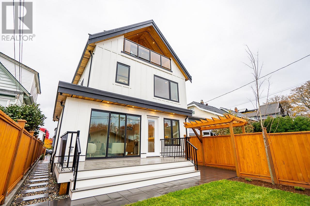 3564 Triumph Street, Vancouver, British Columbia  V5K 1V1 - Photo 22 - R2865746
