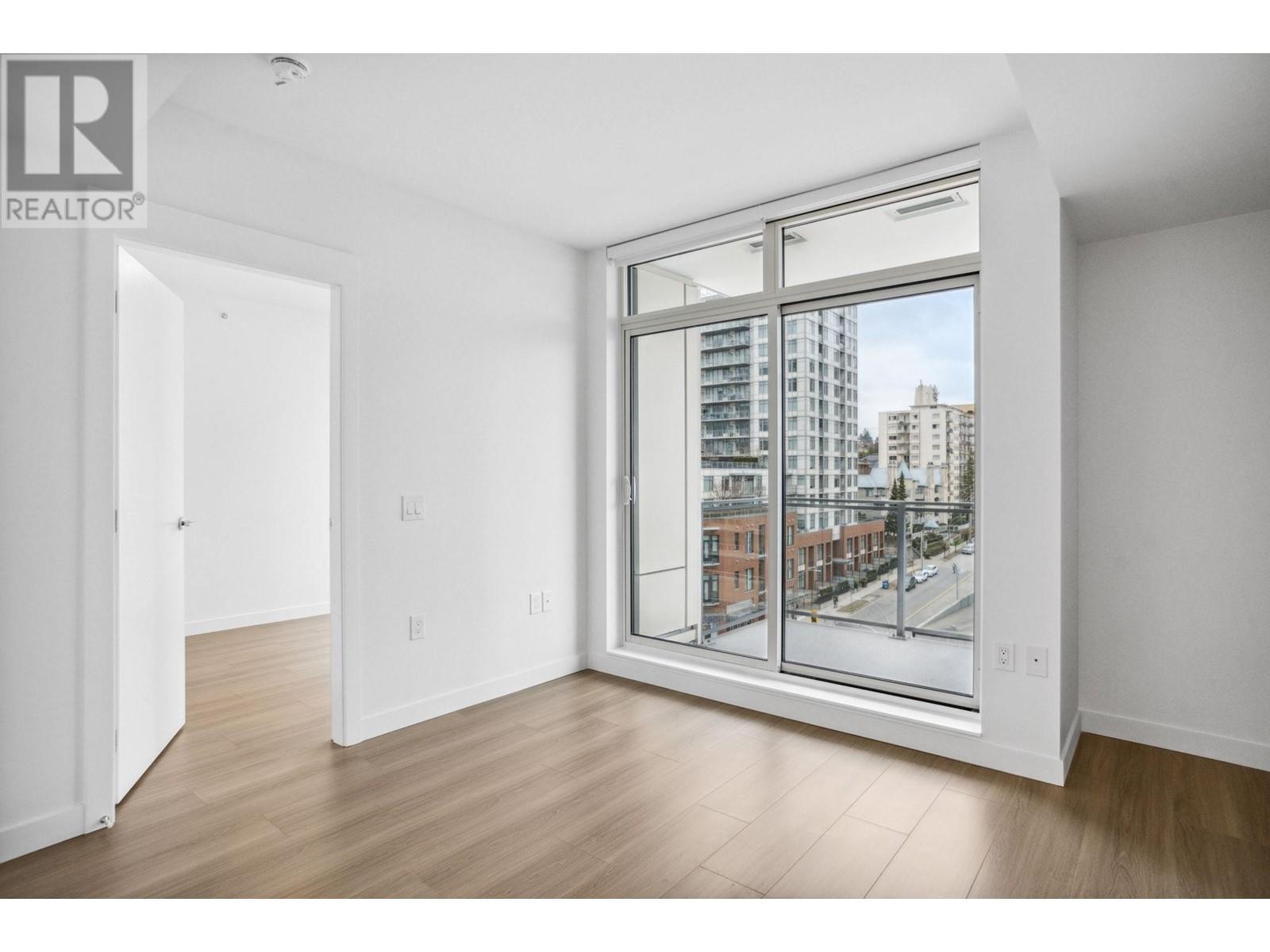 805 618 Carnarvon Street, New Westminster, British Columbia  V3E 1E9 - Photo 4 - R2865771
