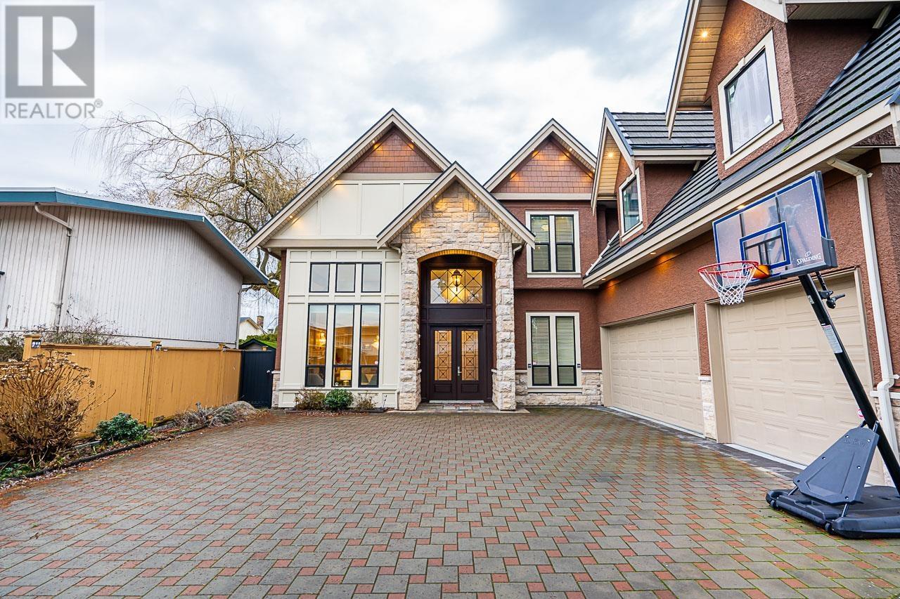 3311 Blundell Road, Richmond, British Columbia  V7C 1G5 - Photo 2 - R2865731