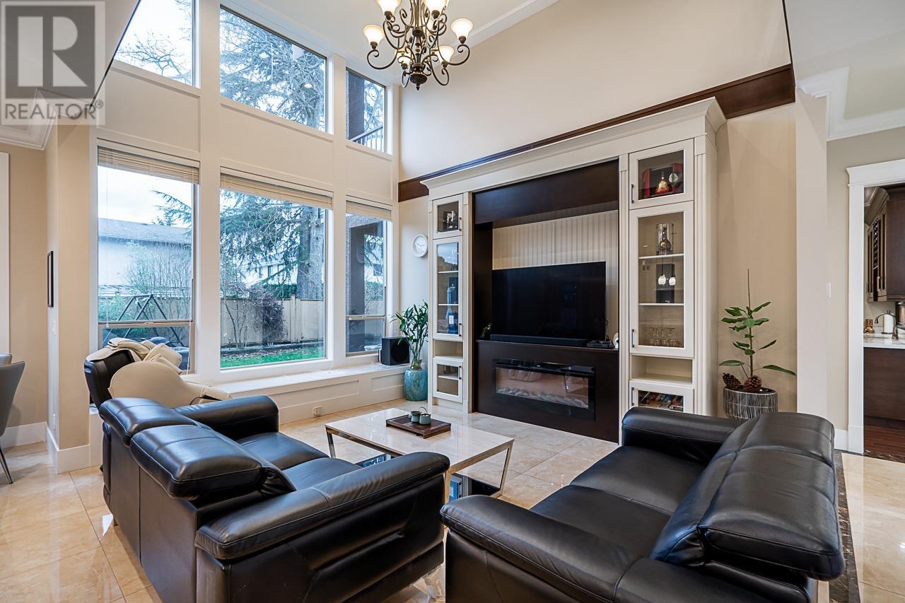3311 Blundell Road, Richmond, British Columbia  V7C 1G5 - Photo 3 - R2865731
