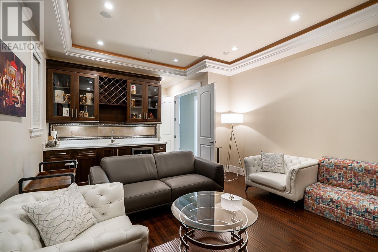 3311 Blundell Road, Richmond, British Columbia  V7C 1G5 - Photo 6 - R2865731