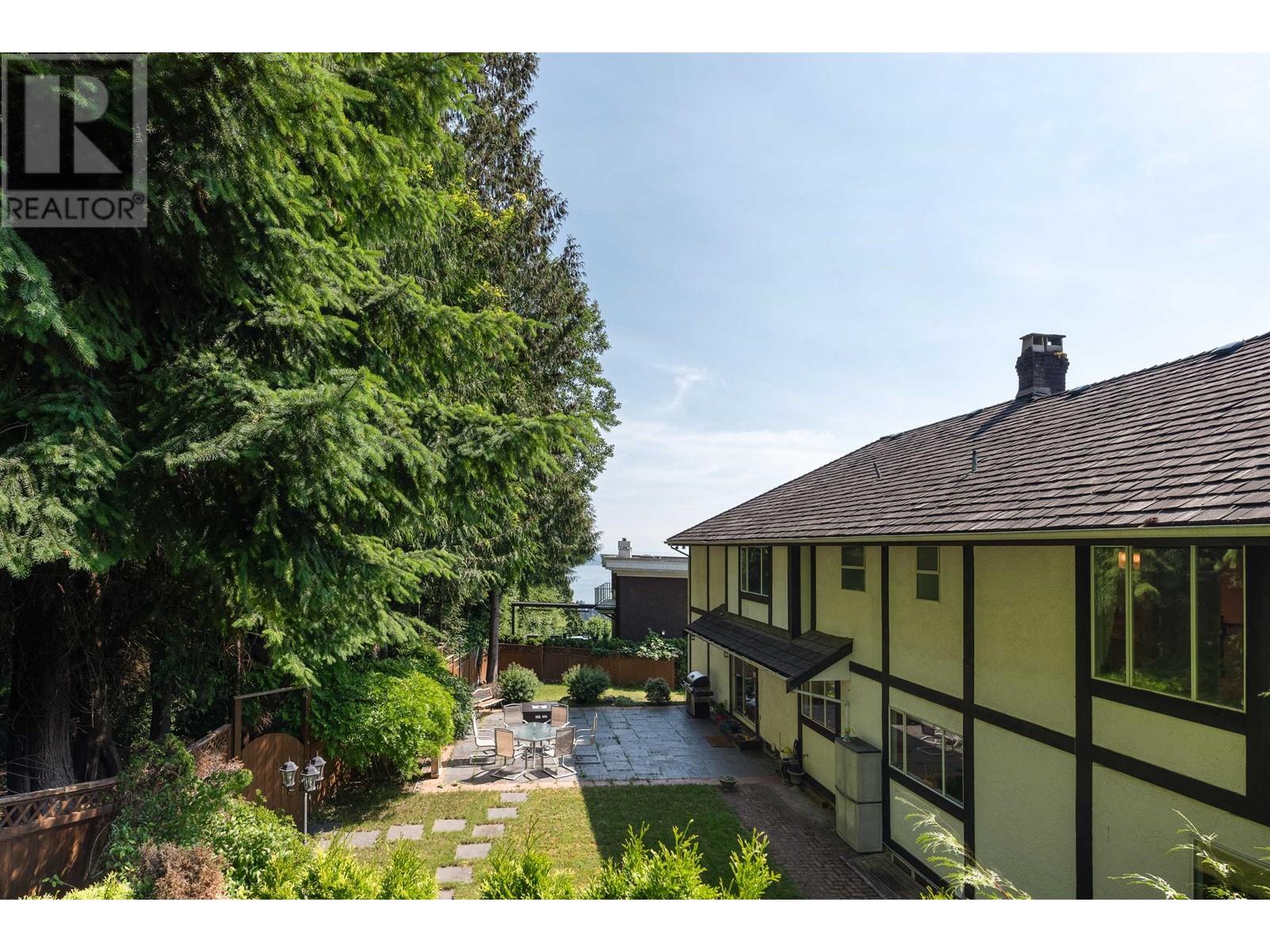 2362 Westhill Drive, West Vancouver, British Columbia  V7S 2Z5 - Photo 30 - R2865782