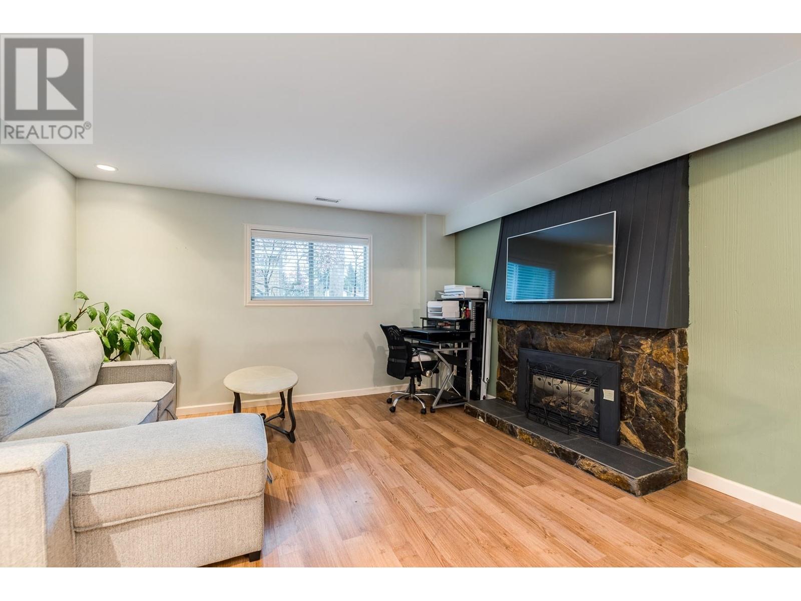 3671 Somerset Street, Port Coquitlam, British Columbia  V3B 5M3 - Photo 25 - R2865796