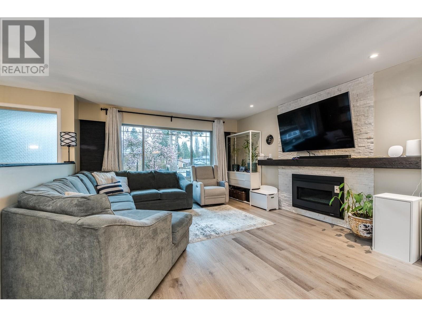 3671 Somerset Street, Port Coquitlam, British Columbia  V3B 5M3 - Photo 5 - R2865796