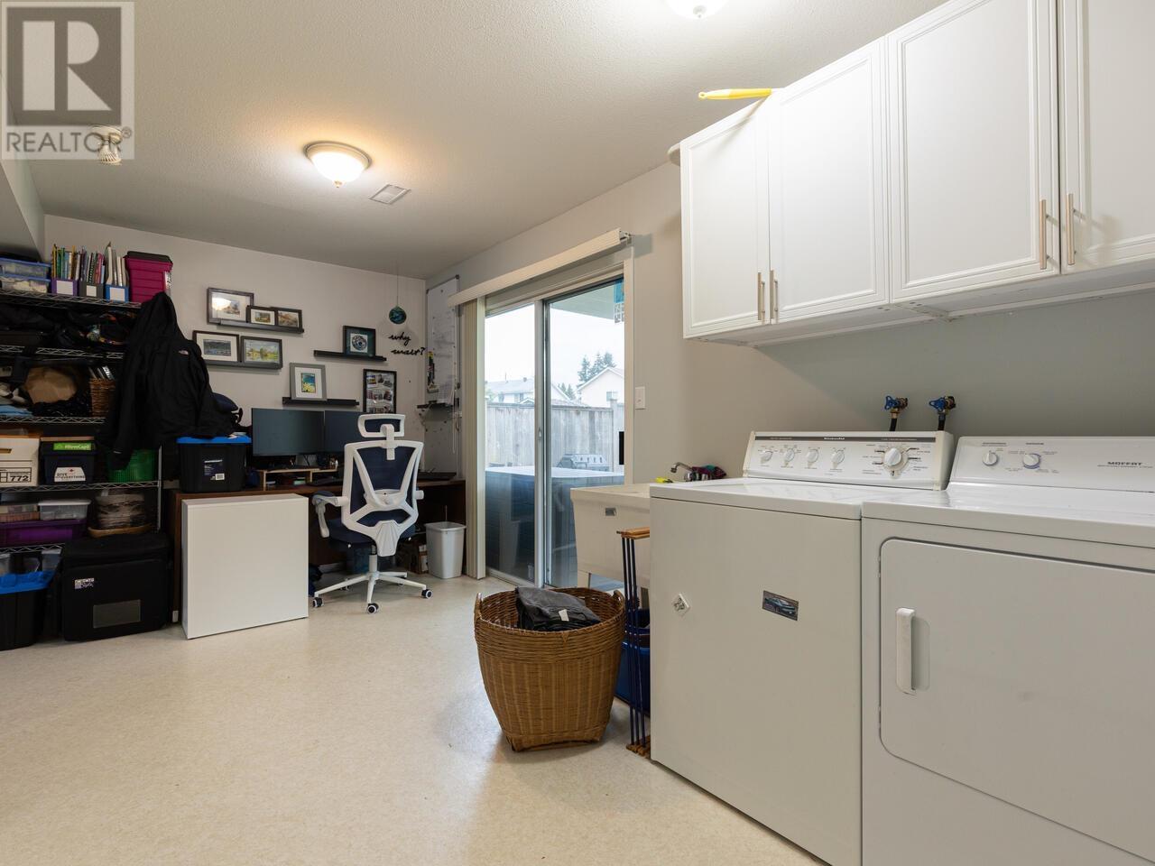 23441 Whippoorwill Avenue, Maple Ridge, British Columbia  V2X 9L8 - Photo 15 - R2865808