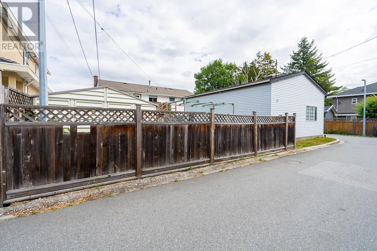 10700 Aragon Road, Richmond, British Columbia  V7A 3E9 - Photo 31 - R2865811