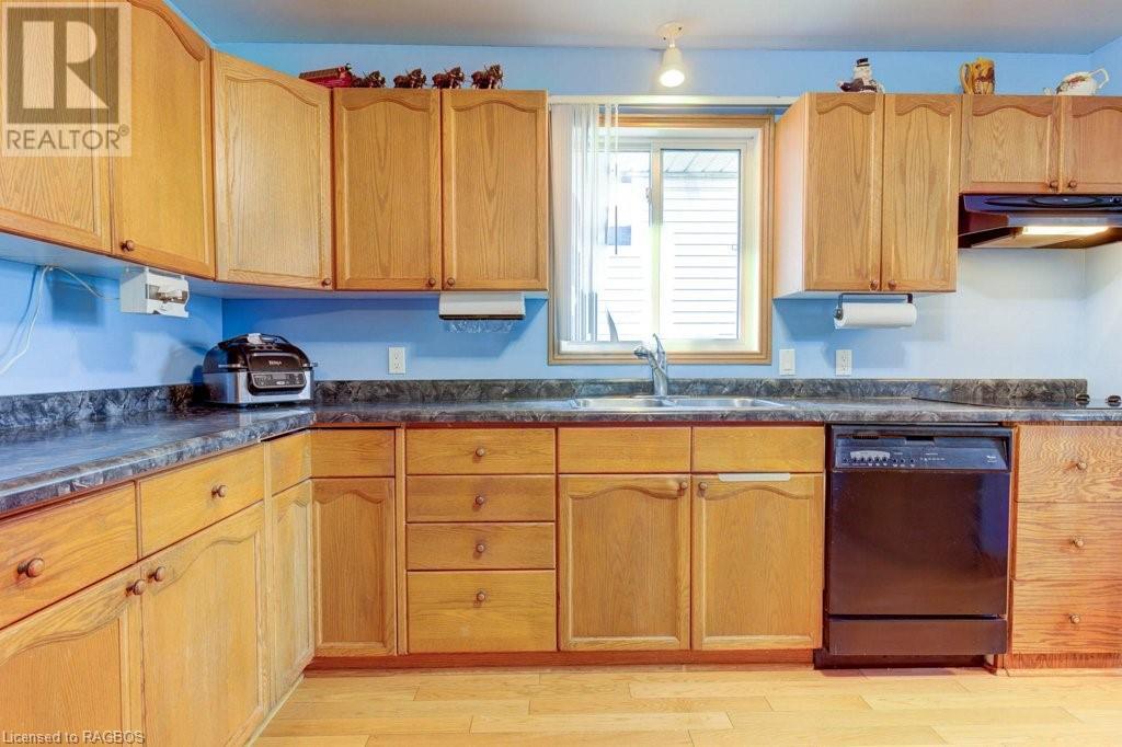 769 Princess Princess Street, Mount Forest, Ontario  N0G 2L3 - Photo 13 - 40564170