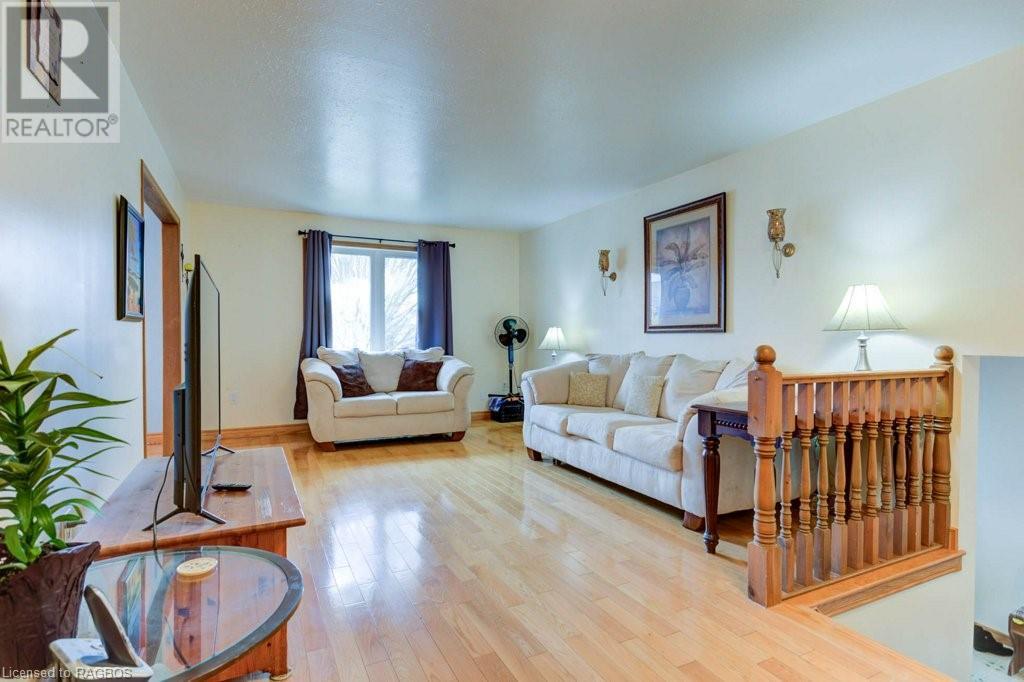 769 Princess Princess Street, Mount Forest, Ontario  N0G 2L3 - Photo 4 - 40564170