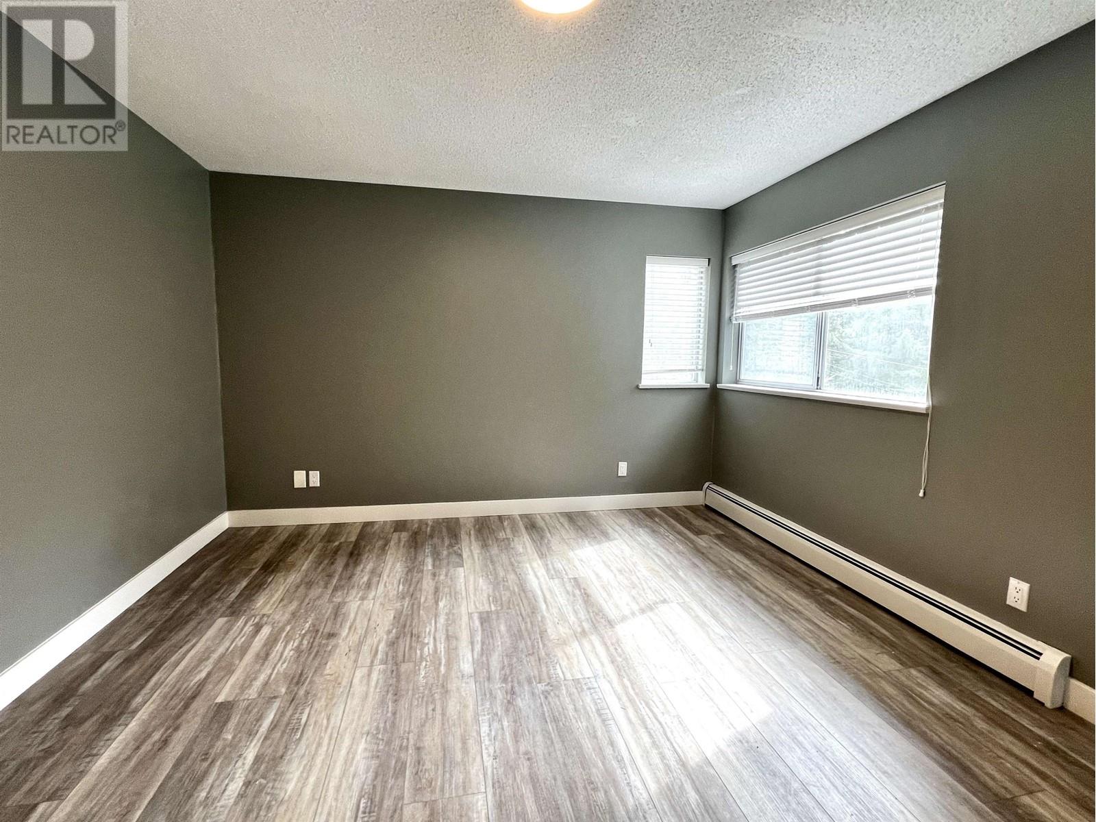 7462 Redrooffs Road, Halfmoon Bay, British Columbia  V7Z 1C3 - Photo 23 - R2865638