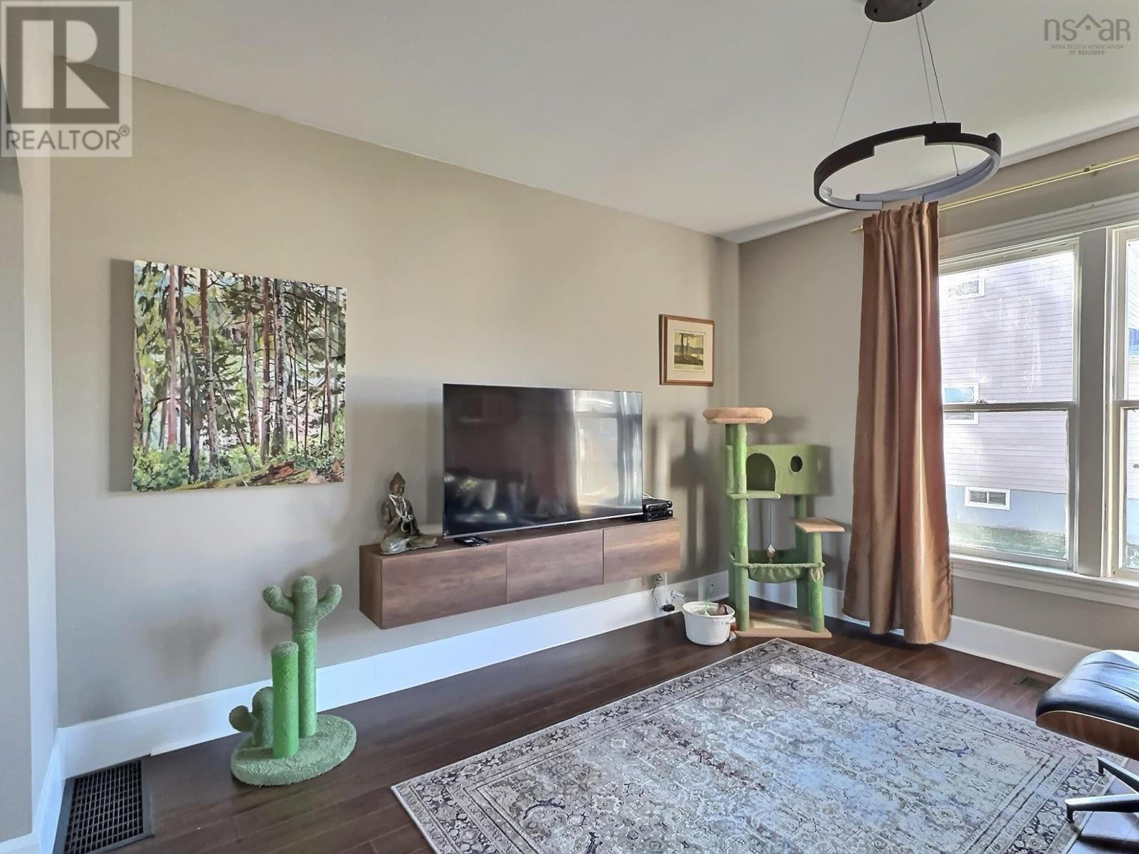 17 Riverside Avenue, Bible Hill, Nova Scotia  B2N 4G2 - Photo 6 - 202406048