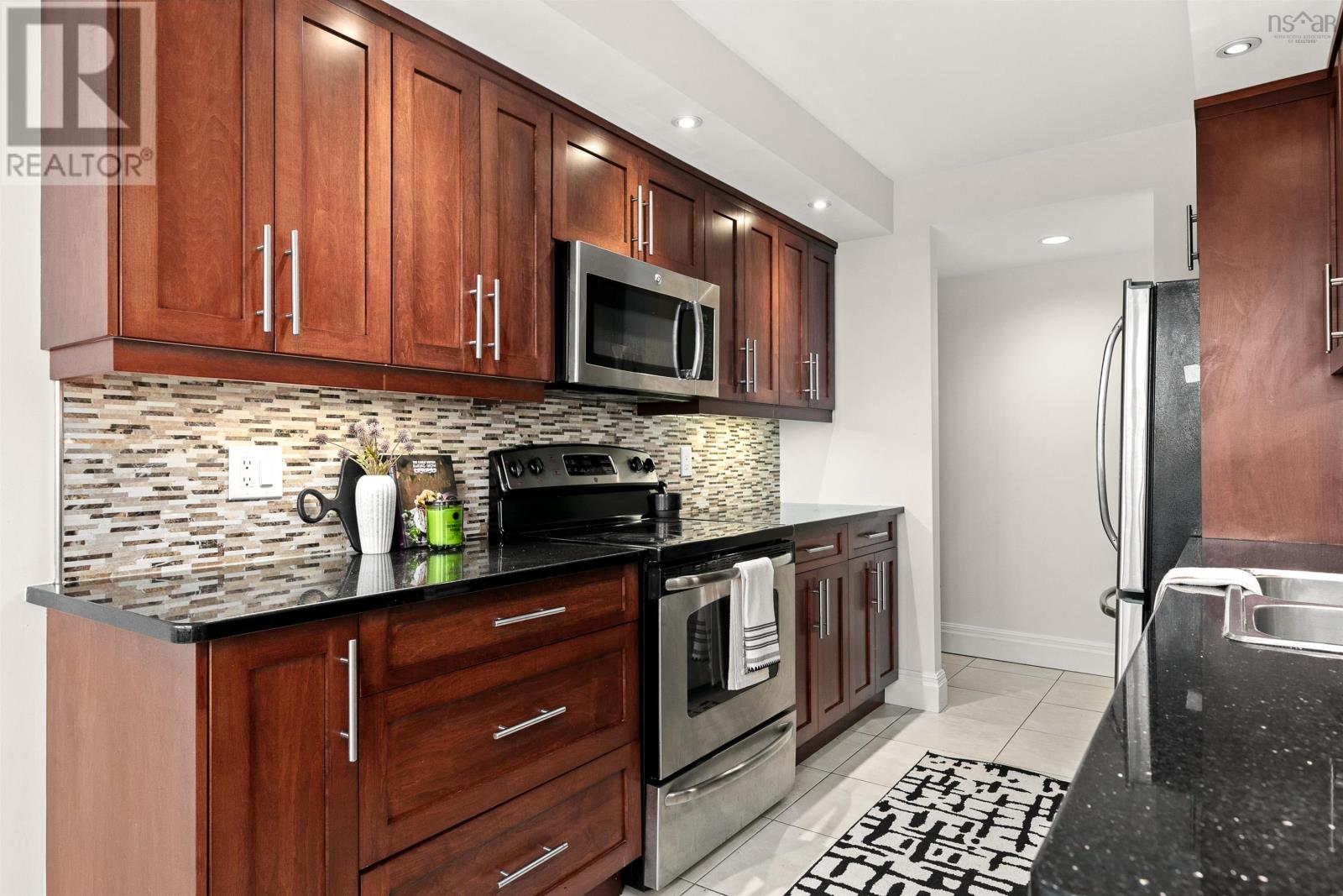 1113 45 Vimy Avenue, Halifax, Nova Scotia  B3M 4C5 - Photo 9 - 202406037