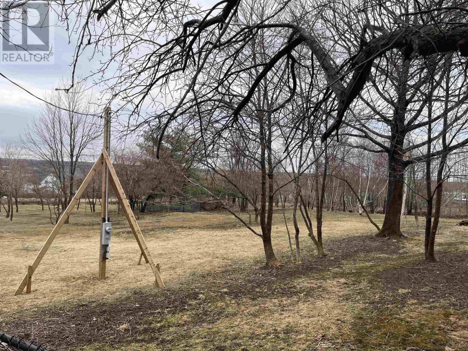 17 Acadia Street, Trenton, Nova Scotia  B0K 1X0 - Photo 4 - 202406055