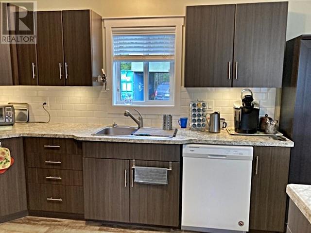 1077 Clearwater Valley Rd, Clearwater, British Columbia  V0E 1N1 - Photo 12 - 177553