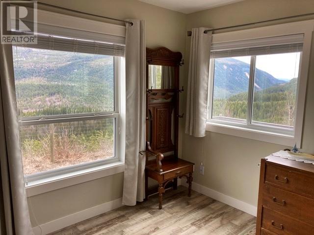 1077 Clearwater Valley Rd, Clearwater, British Columbia  V0E 1N1 - Photo 22 - 177553
